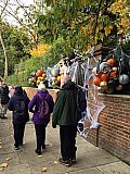 The Terrible Twins Kensington Walk 31/10/2019 (photo: Jenny K) - SWVR Photos
